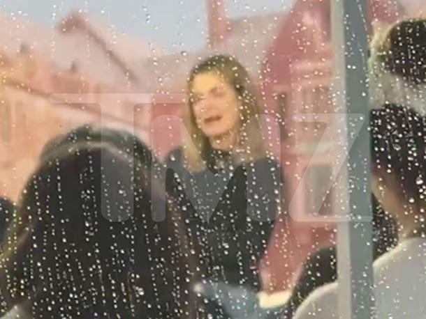 030526_savannah_guthrie_primary_1