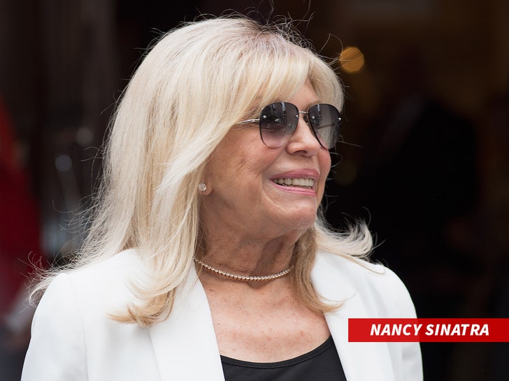 Nancy-Sinatra-sub-getty-1