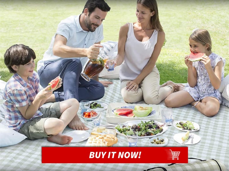 Zaze-Extra-Large-Picnic-Outdoor-Blanket-Summer-Picnics-Cookouts-MAIN
