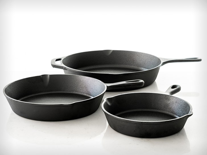 Essential Seasoned Cast Iron Pan Set