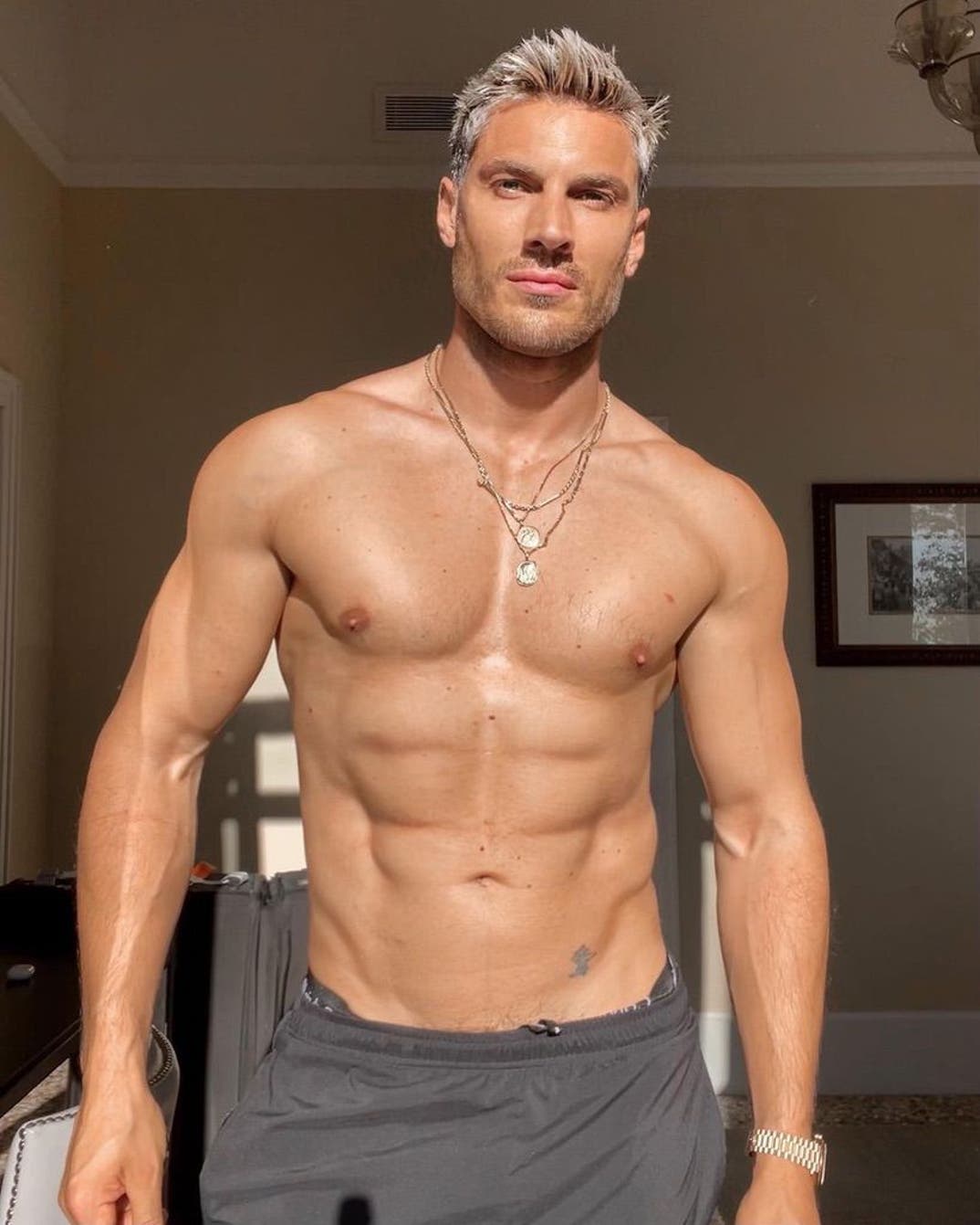 0613 Chris Appleton Shirtless Shots 12