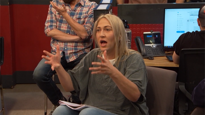 030923_tv_clips_ae_cher_dating.01_00_49_14.Still001