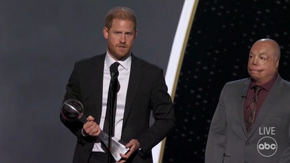 071224_espys_prince_harry_kal