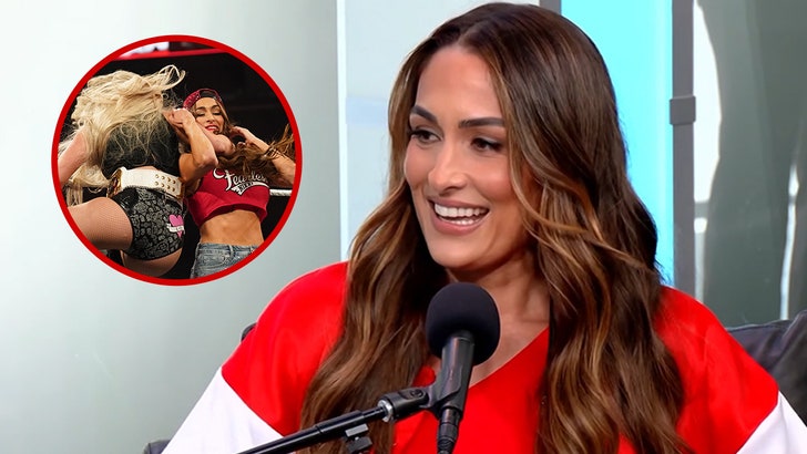 080125_nikki_bella_kal_v2