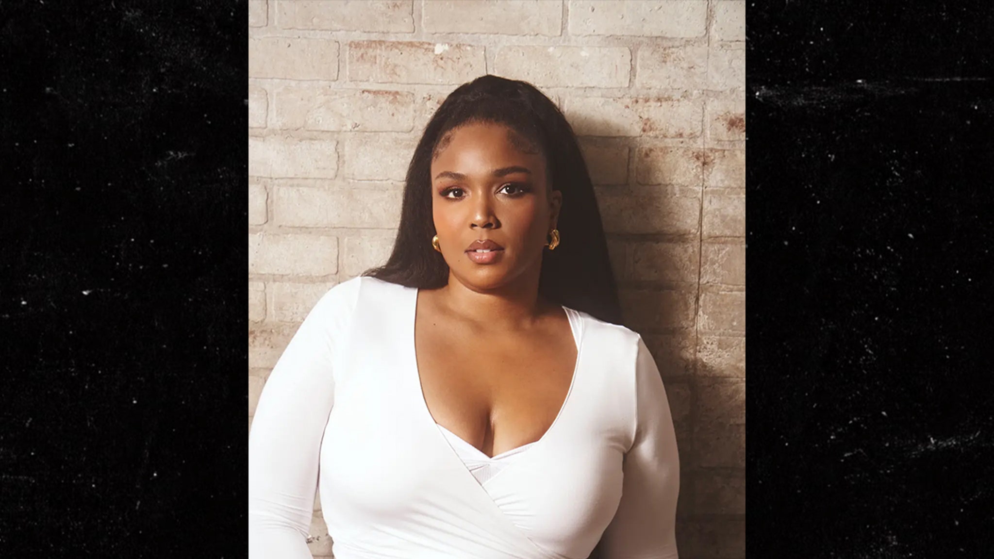 Lizzo Discusses How Her Weight Loss Has Changed Her Body Positivity