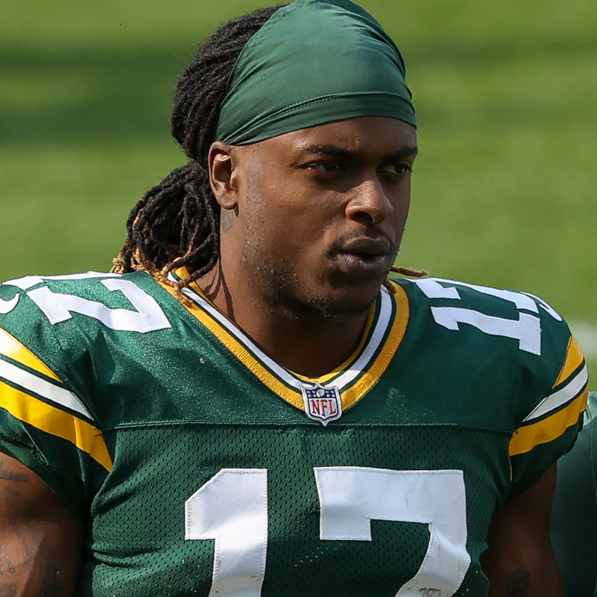 Davante Adams Had Rough Sunday: NFL World Reacts - The Spun