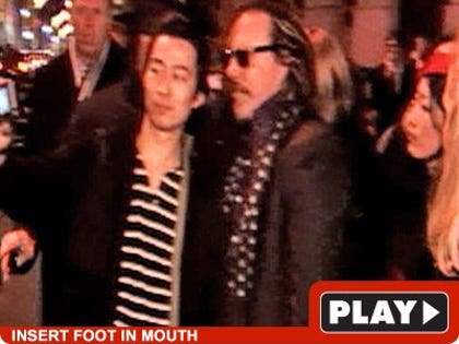 Mickey Rourke: Click to watch