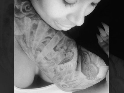 0125-blac-chyna-rob-instagram-01