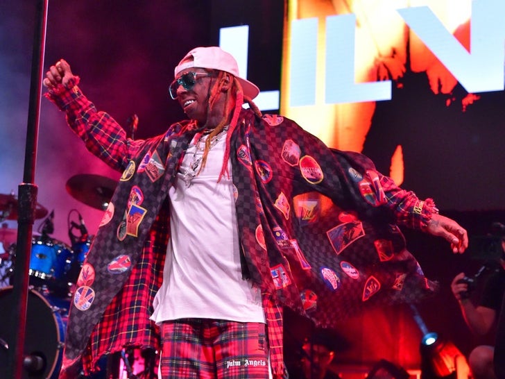 Lil Wayne's Performance Photos