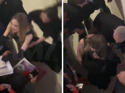 090924-angelina-jolie-primary