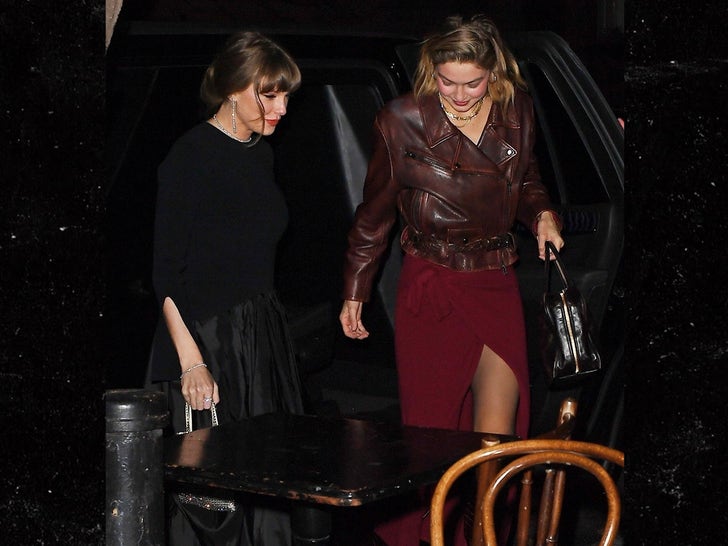 1203-Taylor-Swift-And-Gigi-Hadid-Dinner-New-York-Photos-primary-3