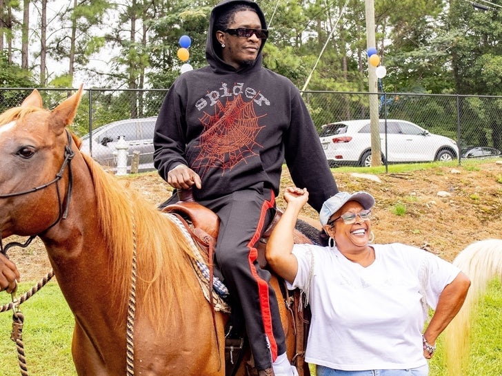 0804-Young-Thug-Horse-Community-Service-SUB-1