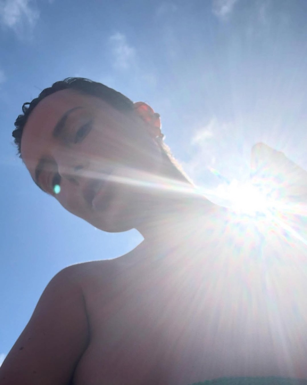 Bella Thorne Hot Shots 1