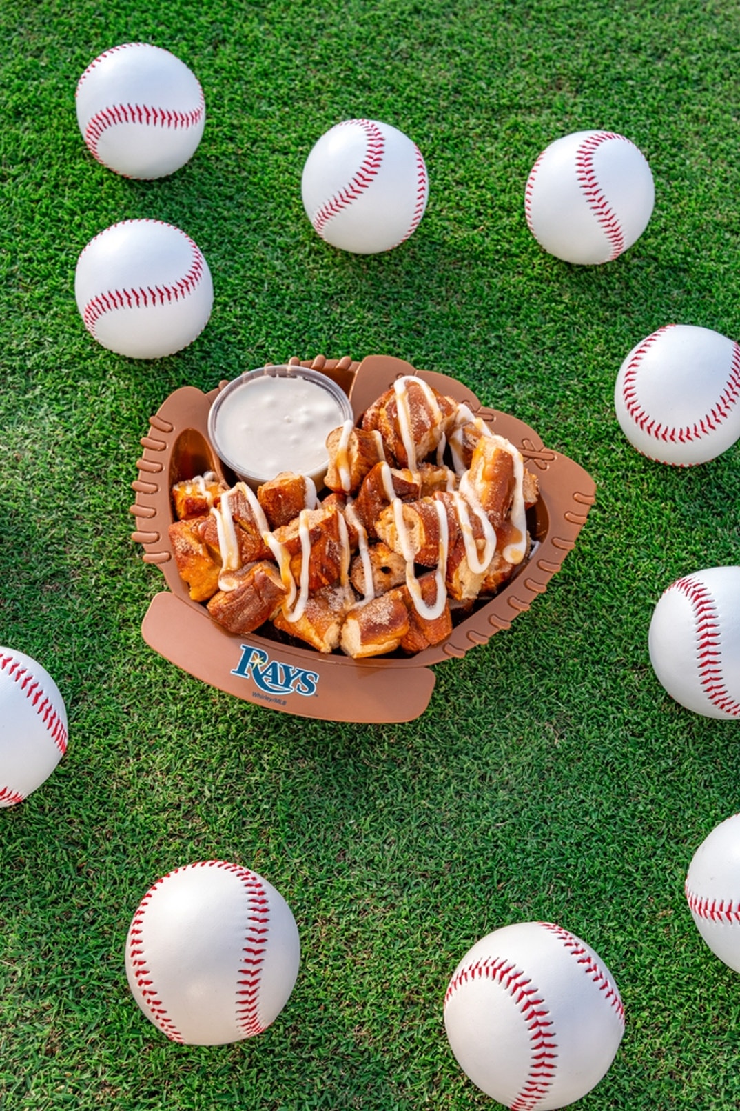 Sweet Pretzel Bites