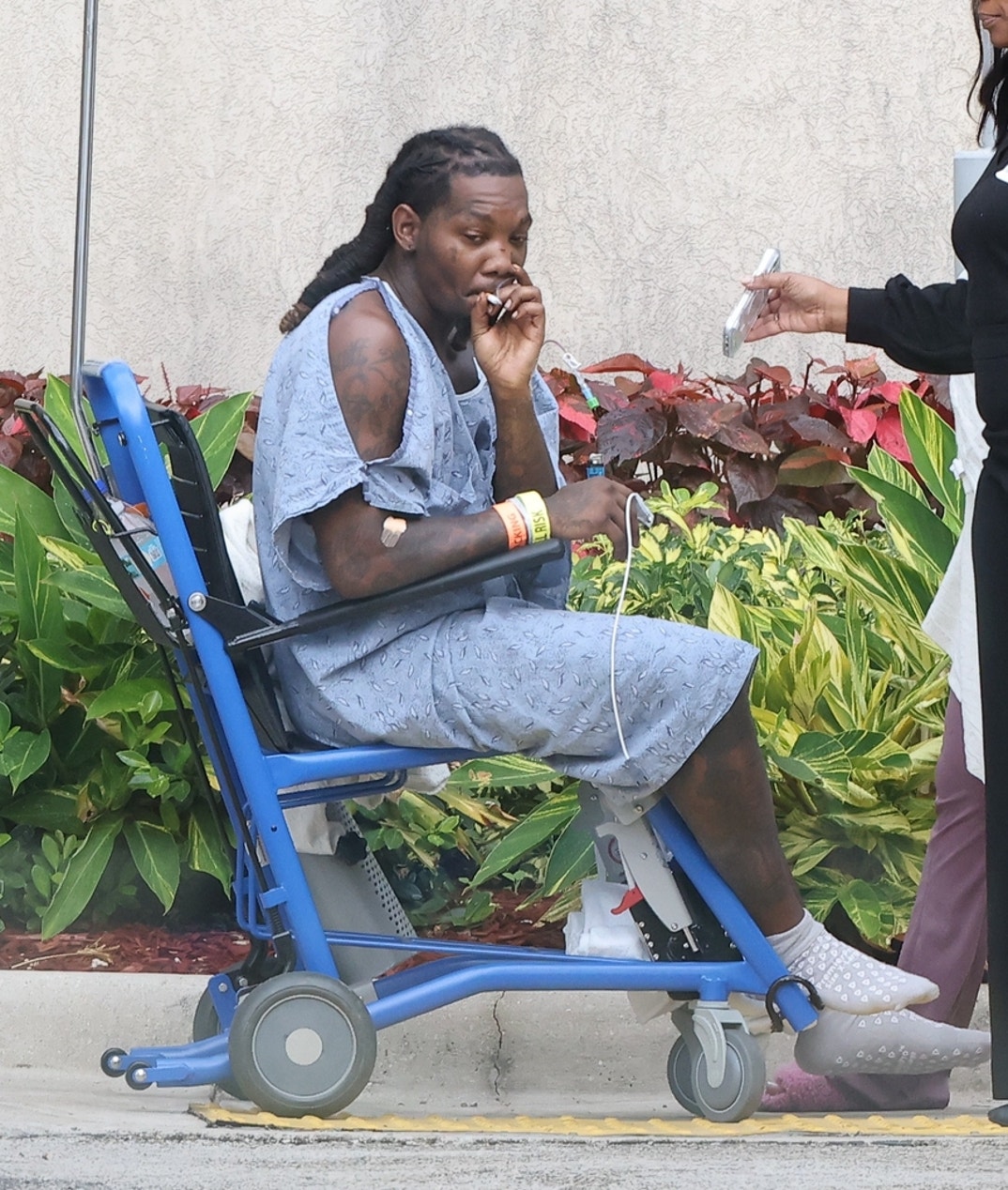 Offset Smoking Hospital 9