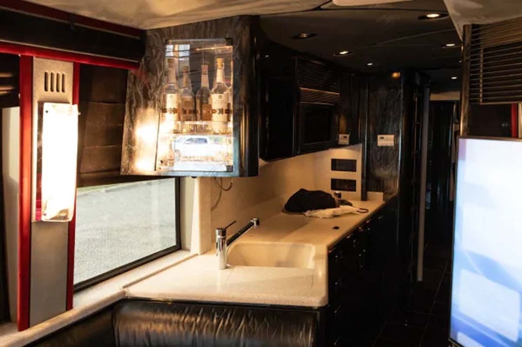 1998_prevost_marathon-xl_181-45679