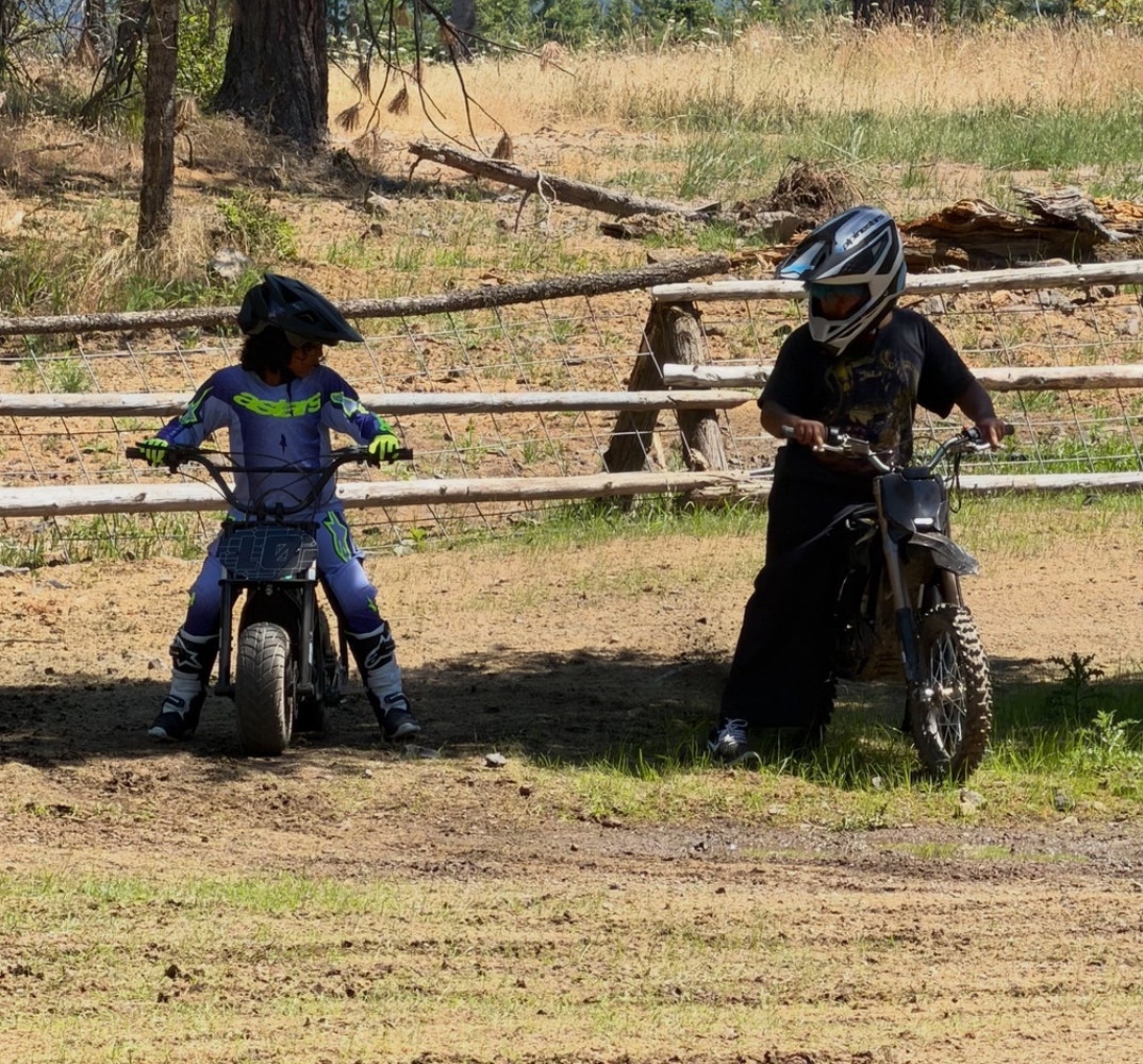 Kim Kardashian Lewis Hamilton Kids At Lake 2