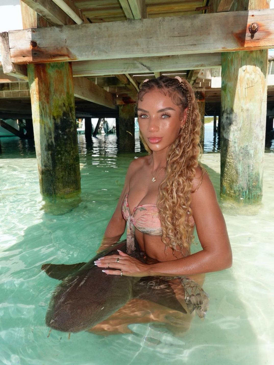 Jena Frumes Beautiful Bahamas Vacay 6