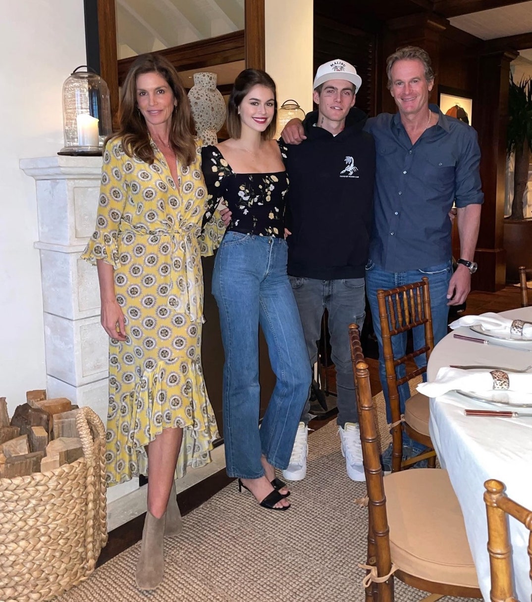 Cindy Crawford And Rande Gerber Family Photos 4