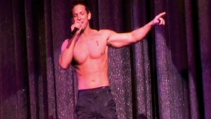 98 Degrees Stud -- Topless Chippendales Debut
