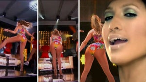 Jennifer Lopez -- That Ass Picked Up Some New Tricks