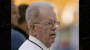 NFL Hall Of Fame Referee Art McNally Dead At 97
