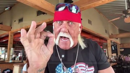 061224_hulk_hogan_kal