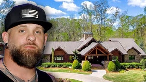 Brantley Gilbert With His Georgia Home