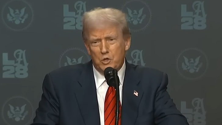 080525_trump_doge_cal