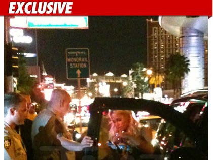 0828_paris_VEGAS_TMZ_EX