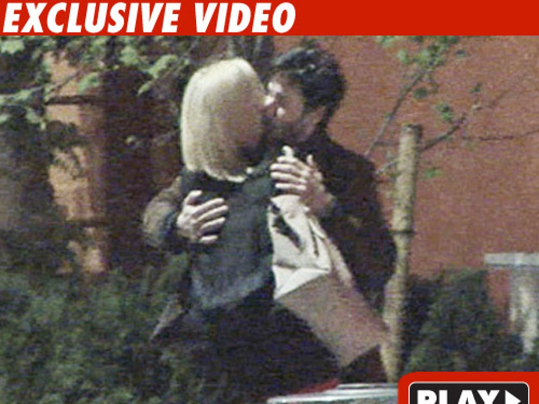 Keanu Reeves and Charlize Theron -- The Long Kiss Goodnight