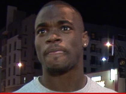0912-adrian-peterson-tmz-04