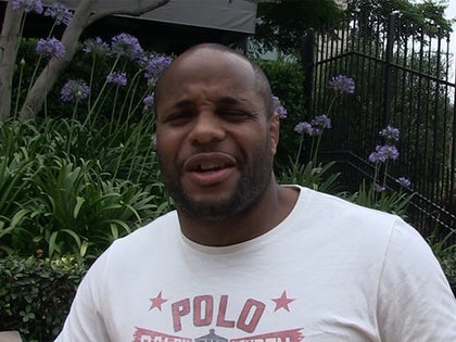 060817_daniel_cormier_primary