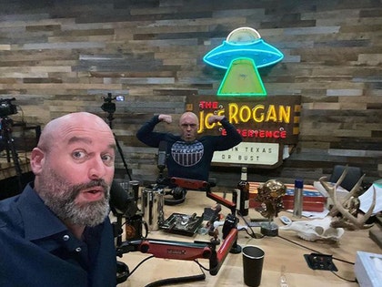 0907-joe rogan podcast ig