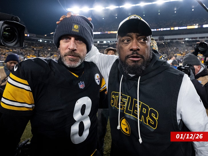 Mike Tomlin aaron rodgers getty