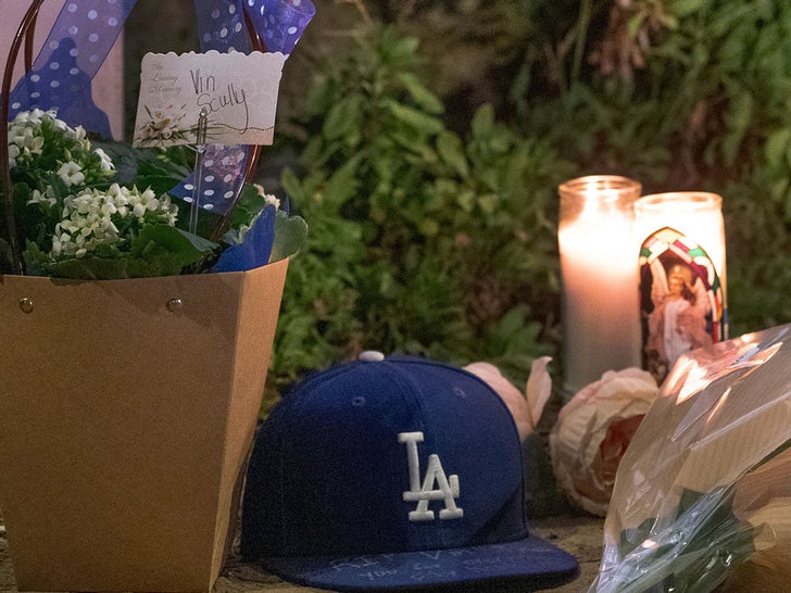 Remembering Vin Scully: Clayton Kershaw pays tribute