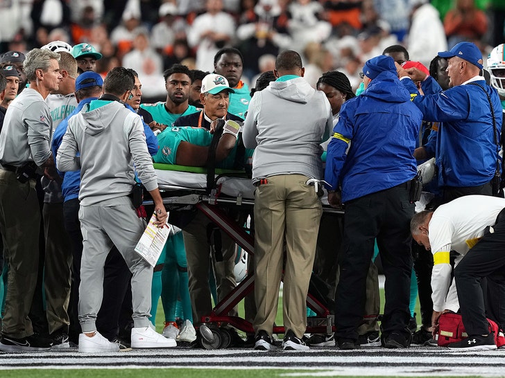 Tua Tagovailoa Injury Update: What We Know About Dolphins QB's Scary Head  Injury