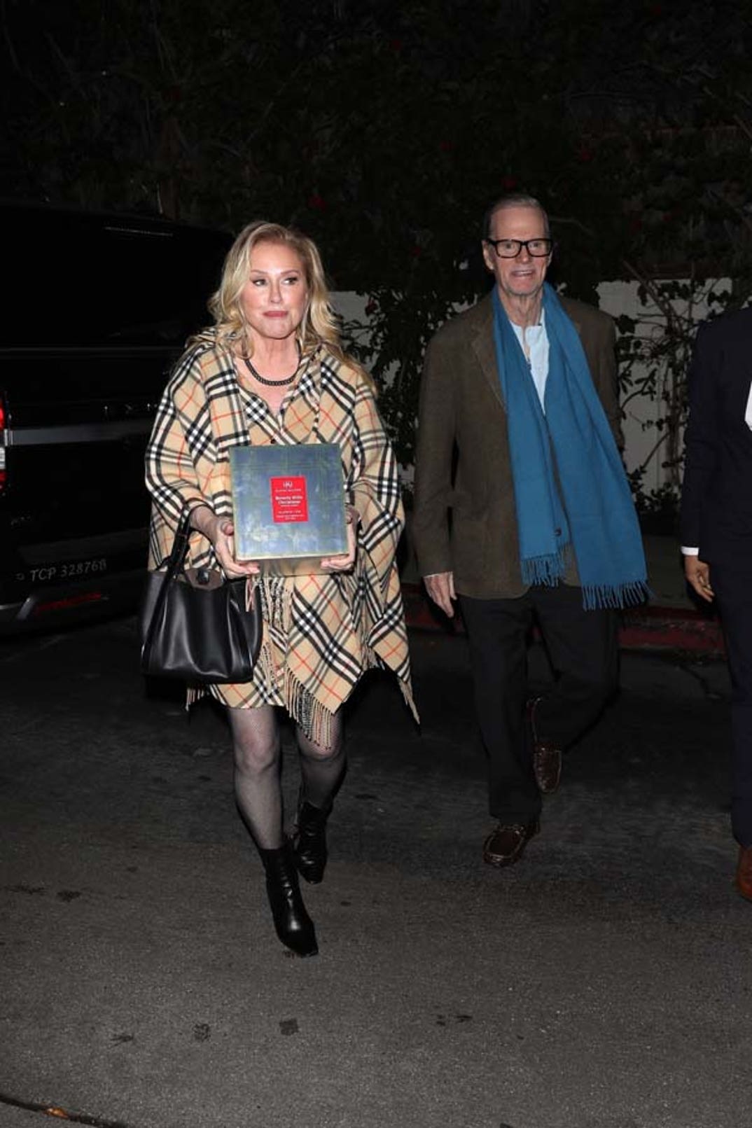 kathy hilton BGUS_3440062_001