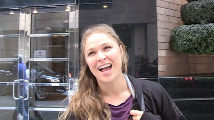 070517_ronda_rousey_nyc_kal