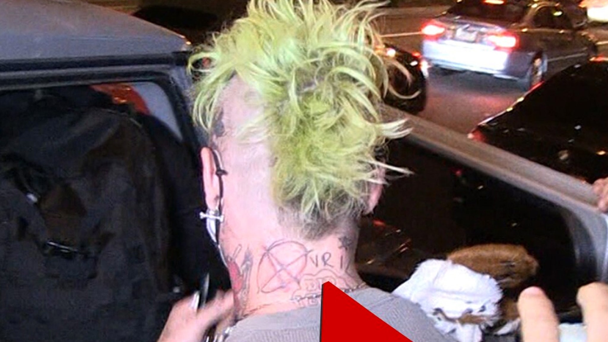 Mod Sun gets ‘Avril’ tattooed on his neck, sign of serious relationship