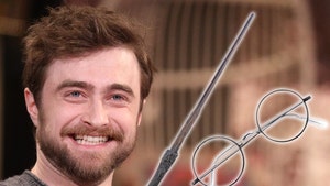 Harry Potter Wand, Glasses From 'Deathly Hallows' Hit Auction Block