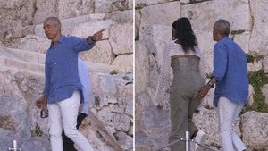 Barack Obama Taps Michelle's Butt at the Acropolis in Greece
