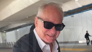 011326 stelllan skarsgard primary