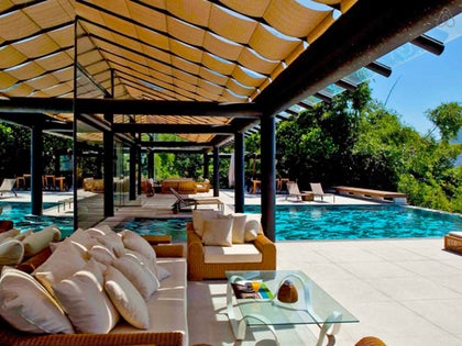 0602_zendaya_rio_house_rental_airbnb_primary