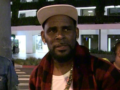 0226-r-kelly-tmz-01