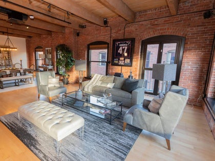 0329-Rob-Gronkowski-Condo-For-Sale-Massachusetts-photos-primary