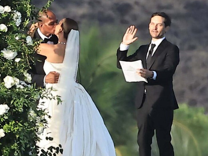 Tobey Maguire Officiates Ex-Wife's Wedding to New Billionaire Husband