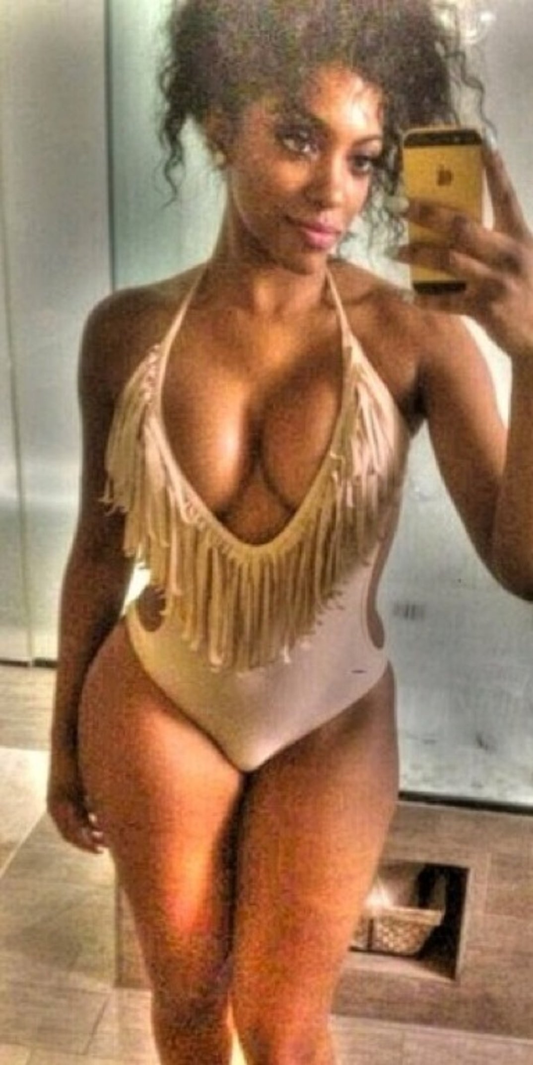 1102_portia_rhoa_sexy30