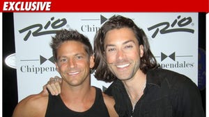 'American Idol' Alum -- Flirting with Chippendales