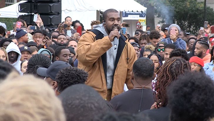 Kanye West took his Sunday Service on the road again, this time landing at Howard University ... and it's interesting -- one of his lyrics, 